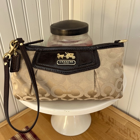 Coach Handbags - Coach Madison Op Art Large Wristlet